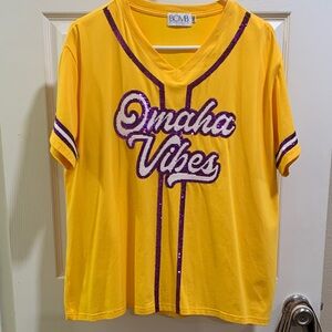 See sizing chart. Omaha vibes